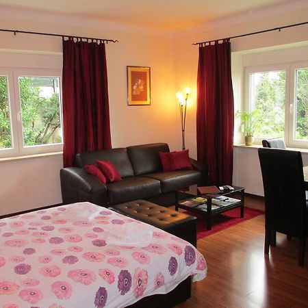 רייקה Apartment Villa Edmea מראה חיצוני תמונה